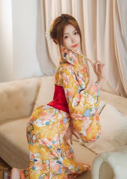 欧美女头高冷厌世_剧情片超清免费观看
