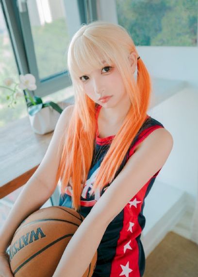 黑白欧美风头像女头像_BD英语电影完整版