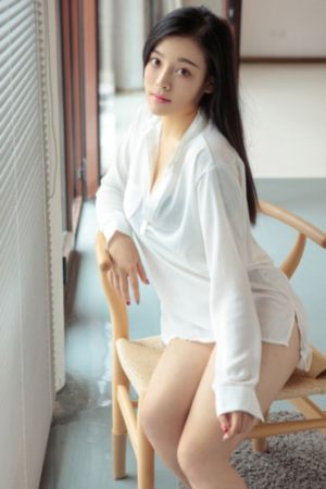 欧美纹身最火女模写真_字幕高清版在线播放