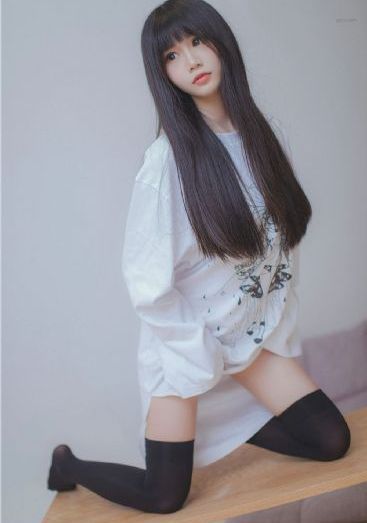 欧美高个子美女图片_完整版在线观看