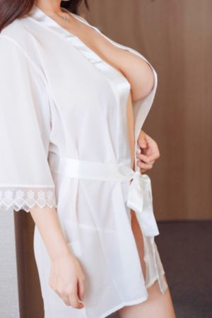 欧美3p精品一区_720高清完整版播放