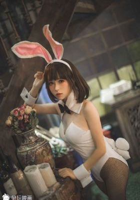 欧美闺蜜头像三张_DVD免费观看超清
