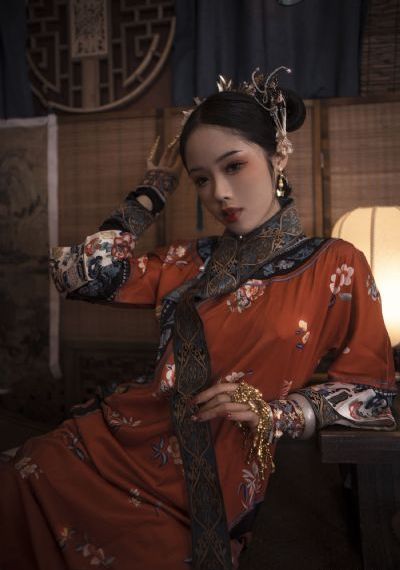 欧美胖女人模特正装_蓝光在线观看电视