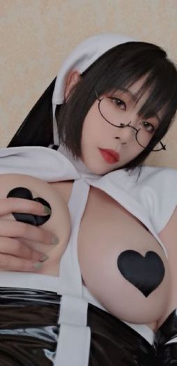 欧美国产日本高清不卡免费_DVD韩国电影在线观看