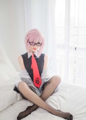 欧美头像高级厌世_BD国语在线视频观看